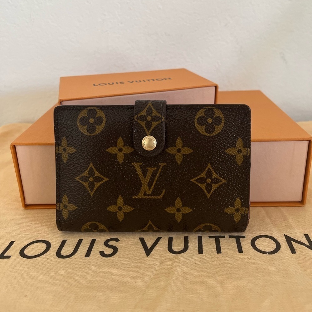 Louis Vuitton Kiss Lock Wallet Rare Left Hand EUC 1996